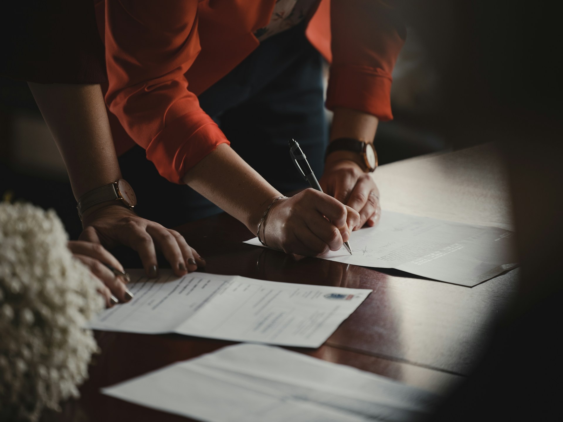 Legal Translation: Why Accuracy is Non-Negotiable in Contracts and Agreements