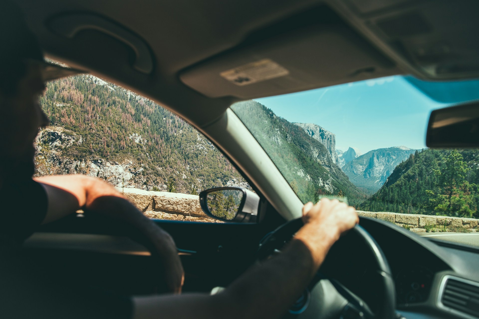 Driving abroad: procedures and steps for translating a driving licence